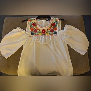Signature Studio White Top with Vibrant Embroidery